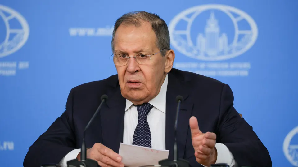 Глава МИД заявил, что европейские требования о немедленном прекращении огня, переговорах и компенсациях — попытка «подморозить» конфликт и втянуть страны в орбиту Европы; восстановление доверия возможно только практическими шагами.