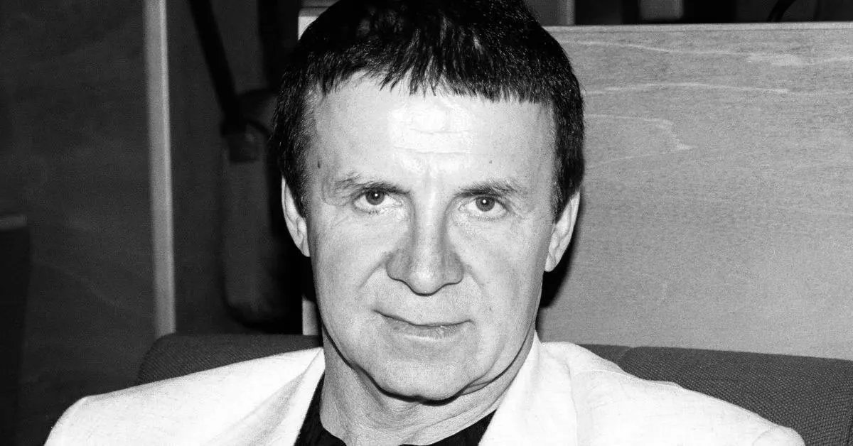 Известный российский телеэкстрасенс Анатолий Кашпировский ушёл из жизни.