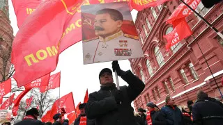 Режиссёр Владимир Бортко начал съёмки полнометражной картины о Иосифе Сталине, над сценарием которой, по его словам, трудился полтора десятилетия. Фильм призван пересмотреть укоренившиеся представления о советском лидере и показать его «таким, каким он был на самом деле».