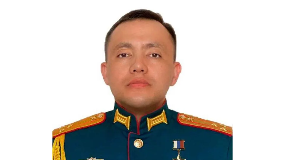 В военном гарнизоне села Князе-Волконское‑1 сработало взрывное устройство: погиб командир батальона, есть раненые. Командир, на которого было покушение, ранее обвинялся в преступлениях в ходе оккупации украинских населённых пунктов и находится под международными санкциями.