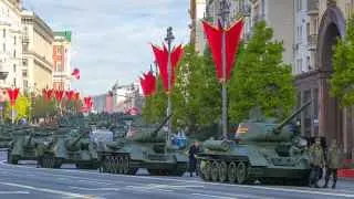 Военные приоритеты перестроили российскую экономику, усилив сырьевую зависимость, дефицит рабочей силы и институциональную деградацию. Даже после прекращения боевых действий стране предстоит долгий и болезненный переход к новой модели развития, в которой успех будет зависеть от защиты прав собственности, инвестиций в человеческий капитал и того, как «середний класс» почувствует изменения на собственном кошельке.