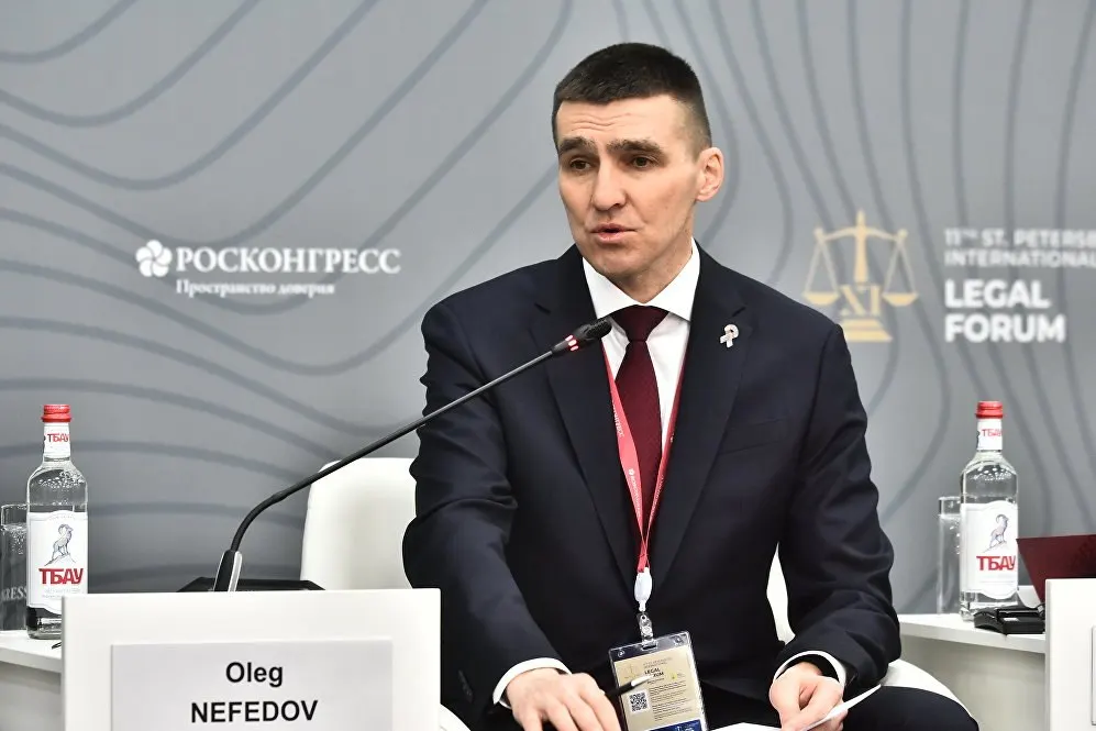 Высшая квалификационная коллегия судей 26 мая рассмотрит рекомендацию кандидатуры судьи Верховного Суда Олега Нефедова на должность председателя коллегии по гражданским делам; Нефедов ранее выносил решения о запрете «международного движения ЛГБТ» и «Международного движения сатанизма», а также признал экстремистским юридическое лицо ФБК.
