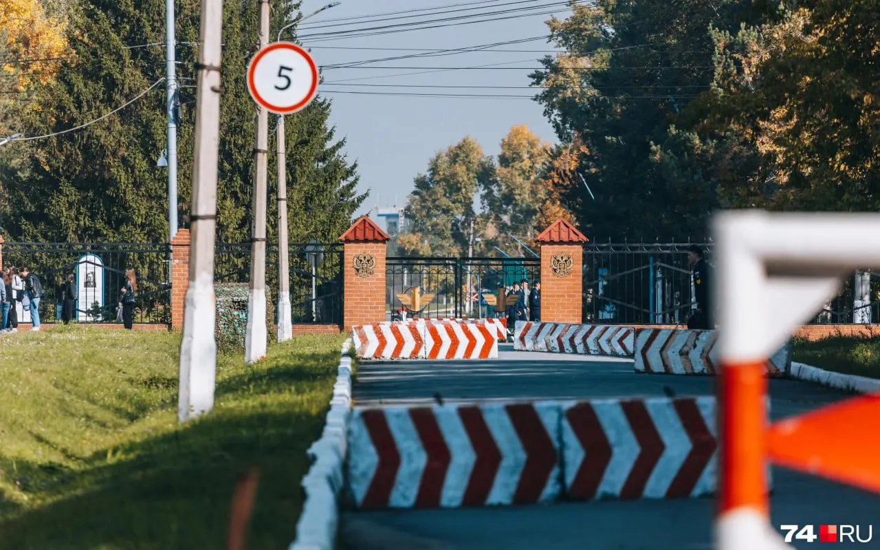 Правительство распорядилось вывести ЧВВАКУШ из подчинения Военно-воздушной академии: училищу вернут статус самостоятельного учебного заведения. Реорганизацию должны завершить к 1 сентября 2026 года, штат составит 6050 человек.