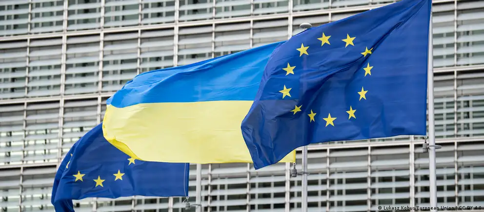 Евросоюз планирует ввести ограничения против лиц и структур, причастных к принудительному вывозу и перемещению детей из Украины; решение ожидают 12 мая.