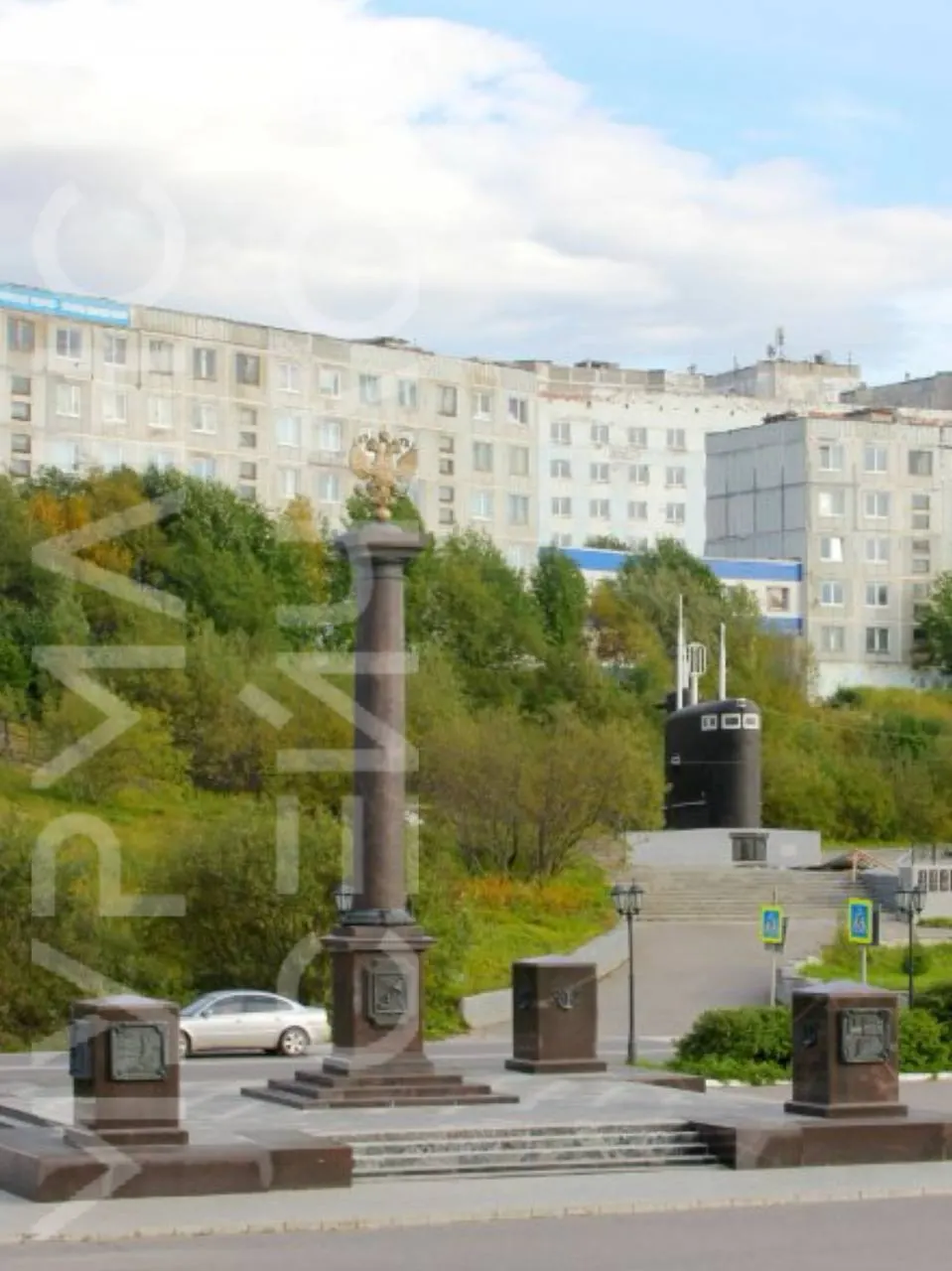 Администрация Александровска в Мурманской области отложила завершение отопительного сезона: подачу тепла в жилые дома теперь планируют прекратить 1 июня из‑за похолодания.