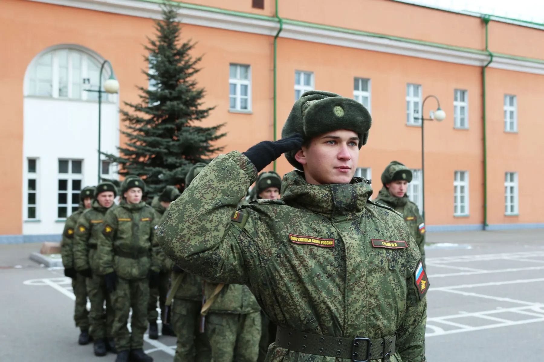 Проект приказа Генпрокуратуры предписывает усилить надзор за ведением воинского учёта на всех уровнях — от военкоматов и МВД до работодателей и учебных заведений.