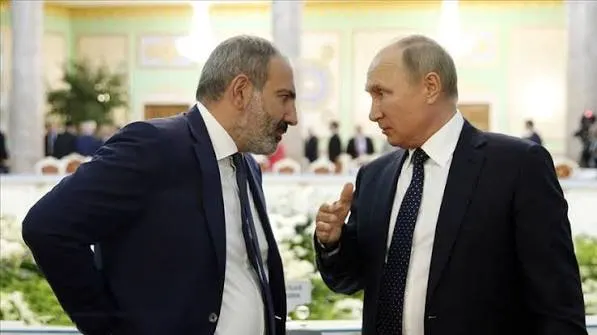 Премьер-министр Армении провёл телефонный разговор с президентом России и призвал принять меры после введённых ограничений на поставки армянских продуктов, которые, по его словам, противоречат нормам ЕАЭС.