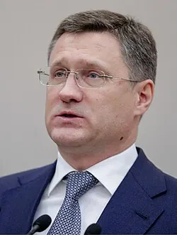 Вице‑премьер сообщил, что запрет на экспорт бензина продлён до конца года; ограничения на экспорт дизеля будут сняты по мере восстановления рынка.