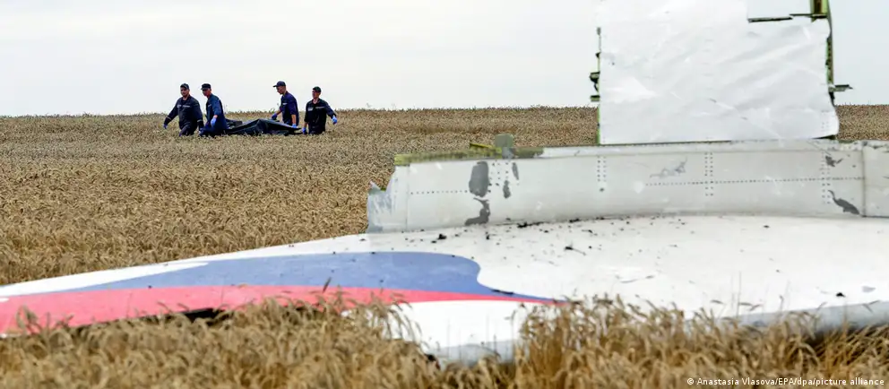 В двенадцатую годовщину катастрофы рейса MH17 Евросоюз вновь призвал РФ признать свою ответственность и полноценно сотрудничать для установления истины и обеспечения правосудия.