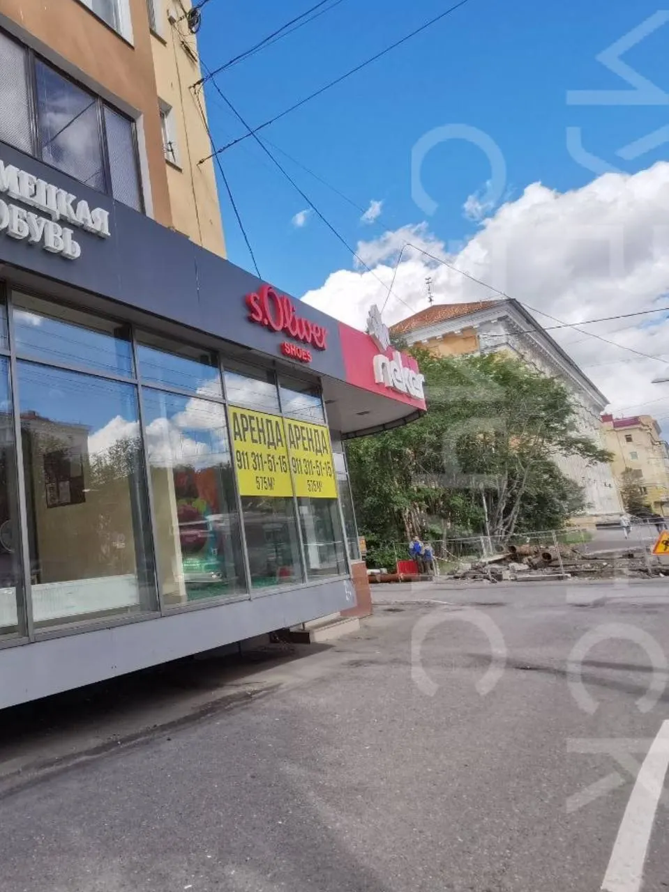 Мэр города объявил конкурс на самое креативное оформление входных групп: приём работ с 8 июля по 11 августа, призы — до 30 000 ₽.