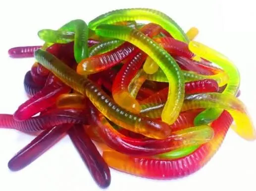 Ведомство выразило обеспокоенность тем, что интернет-контент и реклама формируют у детей вкусы на сладости в шокирующих формах; в рекомендациях подчёркнута необходимость внимания специалистов.
