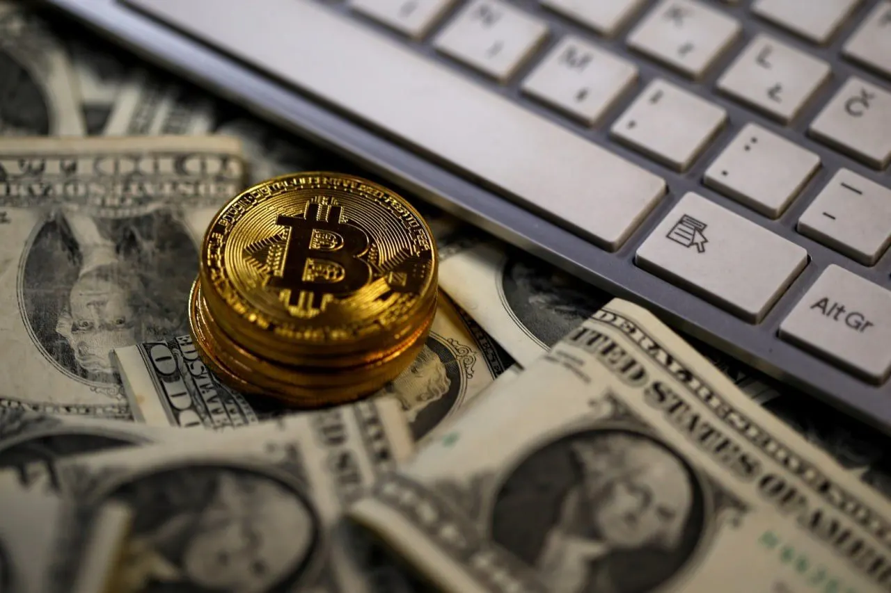 Расследование показывает, что Binance передавала данные клиентов российским правоохранительным органам в рамках дела о финансировании терроризма, включая сведения о переводах на криптовалютные кошельки, связанные с делом Юрия Беленького.