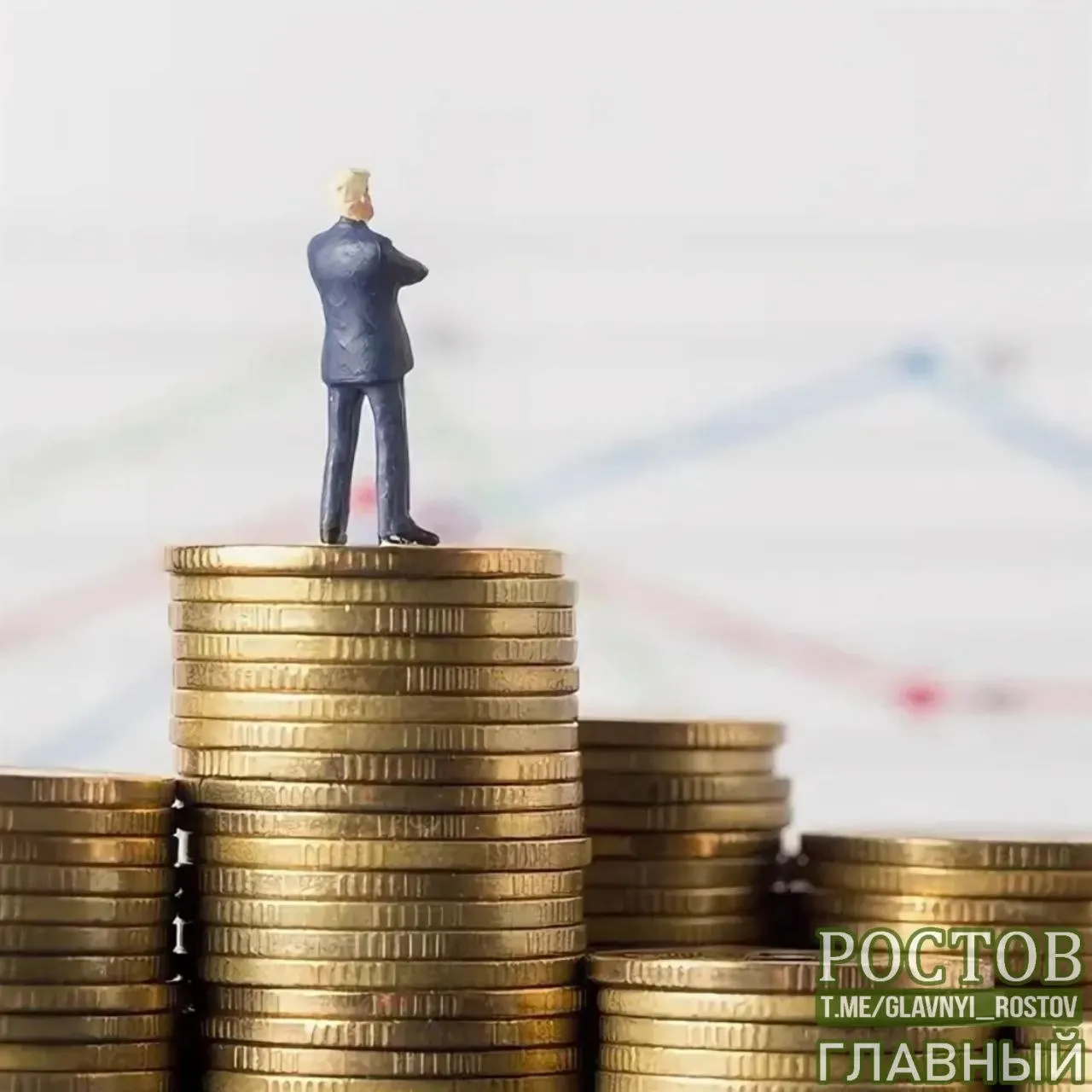 Минфин выдвигает идею налога на сверхприбыли предприятий, полученных из-за роста мировых цен; эксперты оценивают влияние на отрасль.