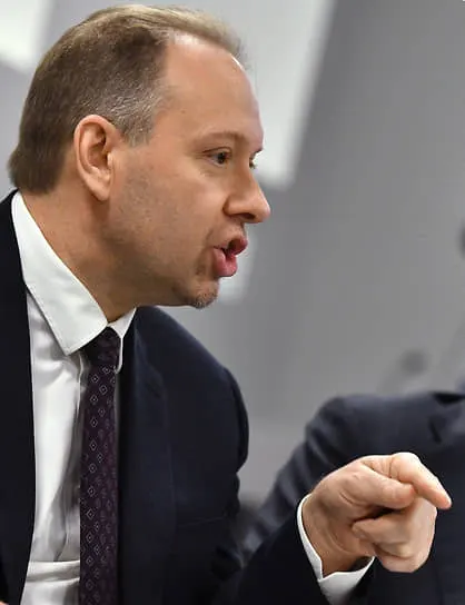 Депутат от Единой России сообщил, что значительная часть россиян, переехавших за границу после начала СВО, вернулась домой. Основные причины — бытовые и бюрократические трудности, нехватка безопасности и сервиса за пределами страны, финансовые проблемы и разочарование в западном образе жизни.