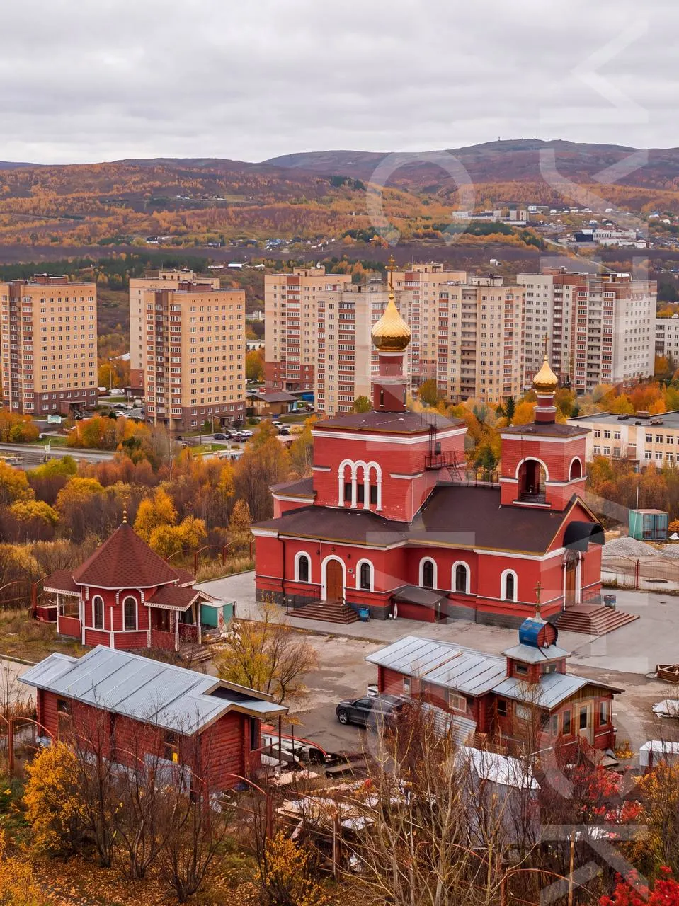 В Мурманске планируют построить новый жилой квартал у Скальной: девять домов на территории около 10 гектаров, инвестиции свыше 17 млрд рублей, завершение проекта — к концу 2034 года.