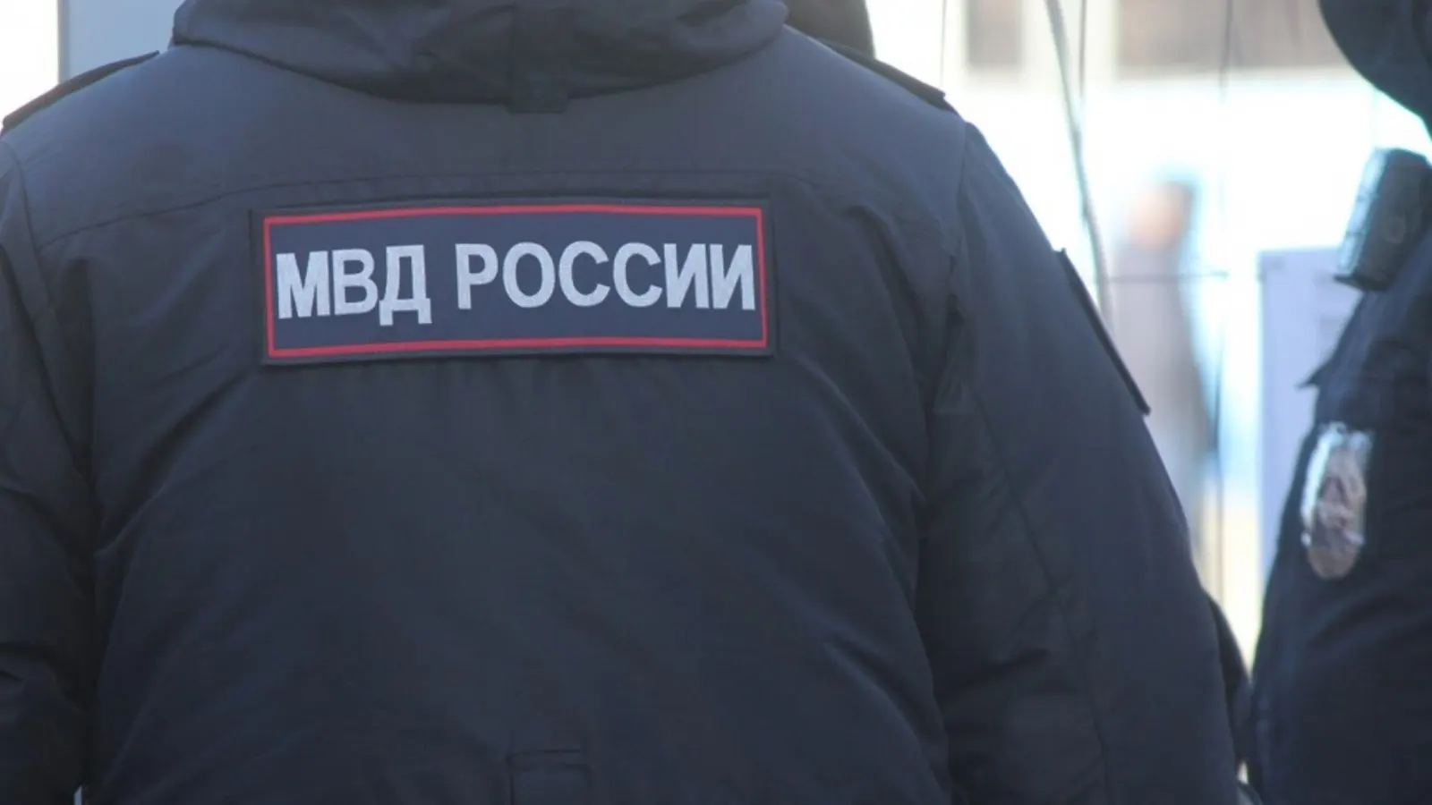 В Мурманске задержанный гражданин РФ Узаков впал в кому после жесткого обращения силовиков. Дело набирает международный резонанс: дипломаты и задержанные граждане Киргизии.